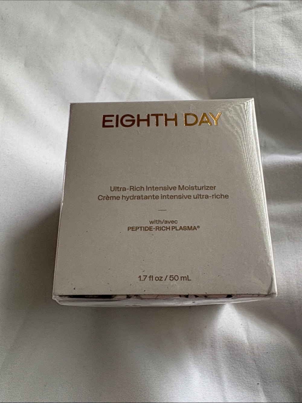Eighth Day Ultra-Rich Intensive Moisturizer — White
